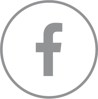 Icone Facebook gris dans un cercle fond transparent